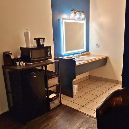 Shady Acre Inn And Suites Branson West Esterno foto