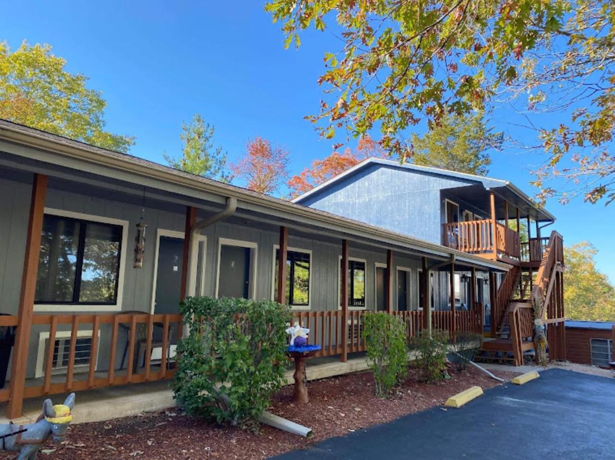 Shady Acre Inn And Suites Branson West Esterno foto