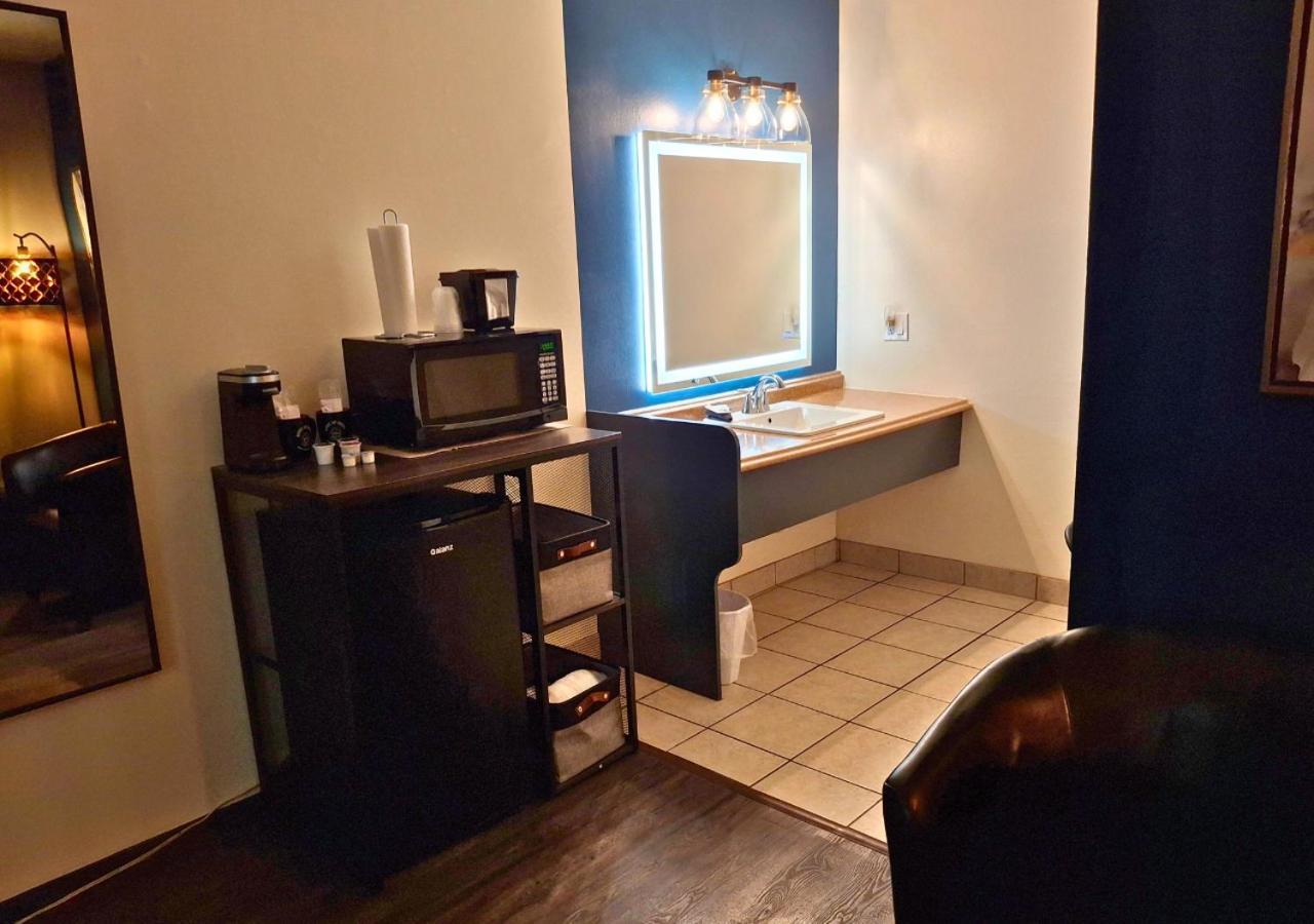 Shady Acre Inn And Suites Branson West Esterno foto