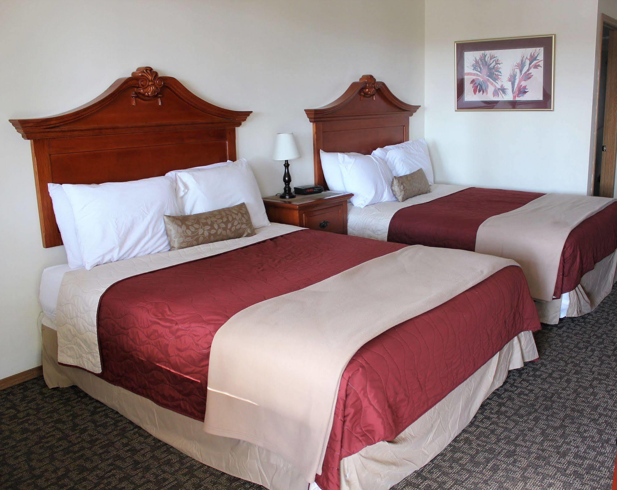 Shady Acre Inn And Suites Branson West Esterno foto